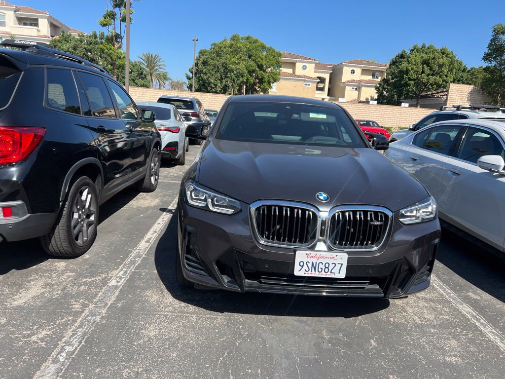 Used 2022 BMW X4 M40i w/ Premium Package AWD/4WD image 2