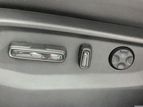 New 2026 Honda Odyssey Elite image 13