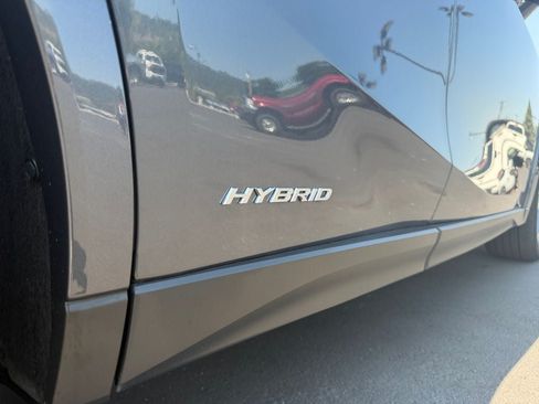 Used 2022 Lexus UX 250h w/ Premium Package AWD/4WD image 35