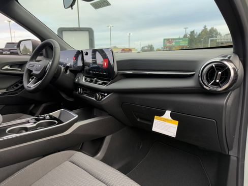 New 2026 Chevrolet Equinox LT w/ Midnight Edition image 19