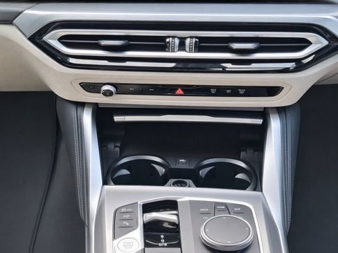 Used 2024 BMW M440i Convertible w/ Premium Package RWD image 10