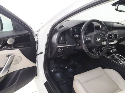 Used 2019 Kia Stinger Premium RWD image 51