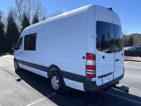 Used 2015 Mercedes-Benz Sprinter 2500 image 5