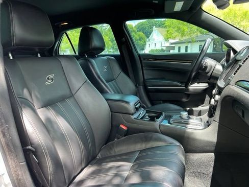Used 2021 Chrysler 300 S RWD image 23