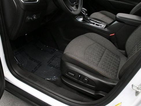 Used 2024 Chevrolet Equinox LT w/ LPO, Floor Liner Package image 23