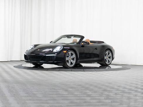 Used 2019 Porsche 911 Carrera image 28
