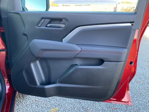 New 2026 Chevrolet Colorado Z71 w/ LPO, Skid Plate Package image 21