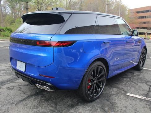 New 2025 Land Rover Range Rover Sport Autobiography image 2