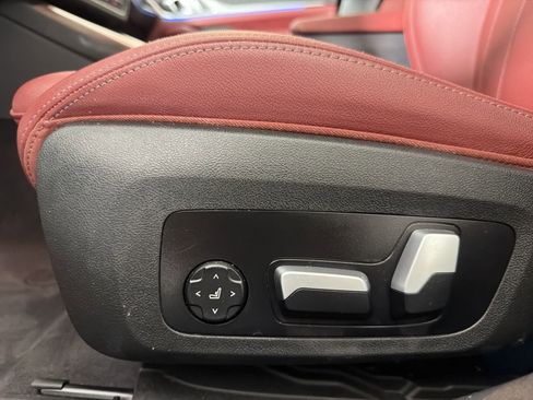 Used 2023 BMW i4 eDrive35 RWD image 12