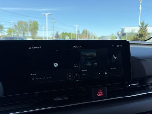 Used 2026 Kia Carnival EX FWD image 48