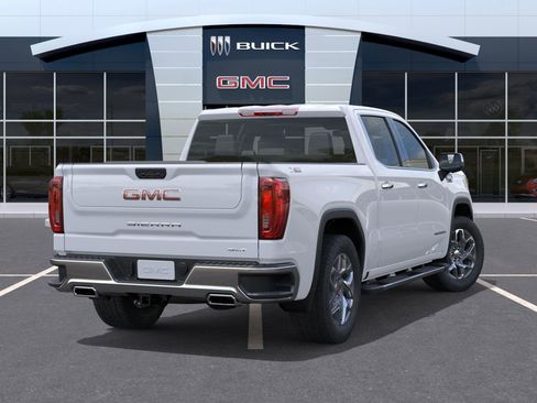 New 2026 GMC Sierra 1500 SLT image 28