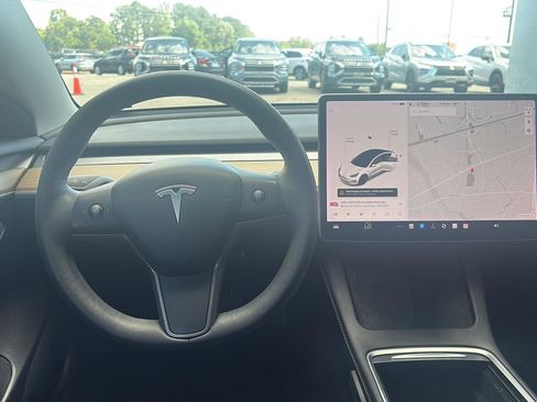 Used 2021 Tesla Model 3 Standard Range Plus RWD image 20