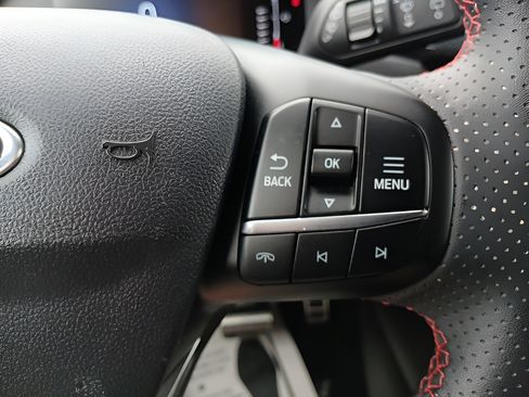 Used 2024 Ford Escape ST-Line w/ Tech Pack #1 AWD/4WD image 23