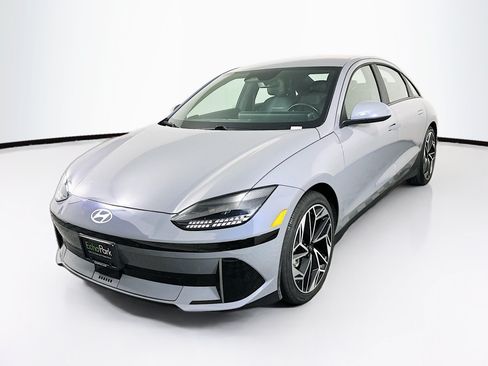 Used 2024 Hyundai Ioniq 6 SEL RWD image 3