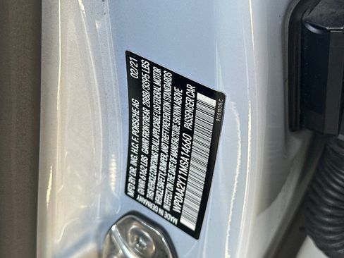 Used 2021 Porsche Taycan RWD image 37