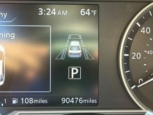 Used 2024 Nissan Versa SR w/ Trunk Package FWD image 22