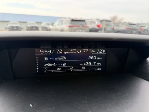 Used 2024 Subaru Forester Limited image 31