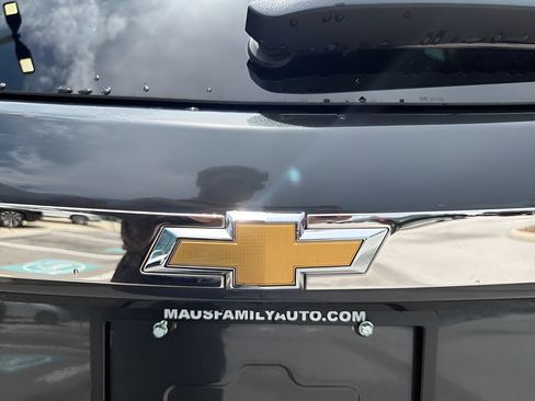 Used 2021 Chevrolet Equinox LT FWD image 10