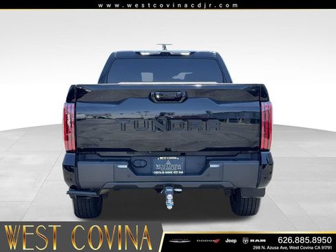Used 2025 Toyota Tundra Limited AWD/4WD image 9