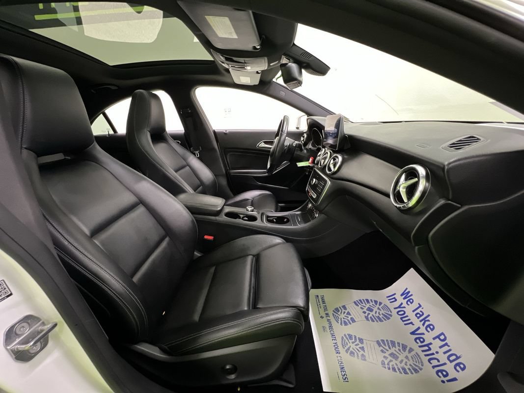 Used 2019 Mercedes-Benz CLA 250 4MATIC image 29