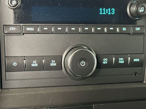 Used 2022 Chevrolet Express 2500 w/ Driver Convenience Package image 22