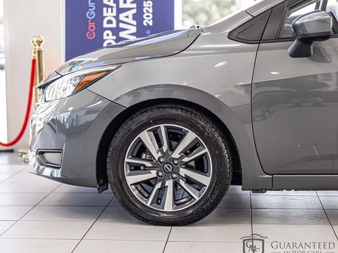 Used 2025 Nissan Versa SV FWD image 7