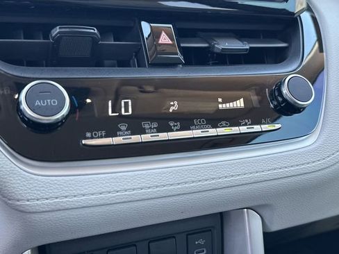 Certified 2024 Toyota Corolla Cross LE image 16