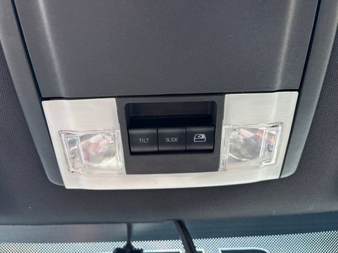 Used 2010 Ford F150 Raptor AWD/4WD image 13