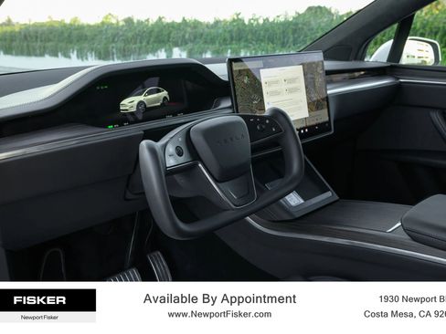 Used 2022 Tesla Model X image 12