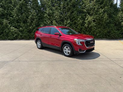 Used 2023 GMC Terrain SLE w/ Driver Convenience Package