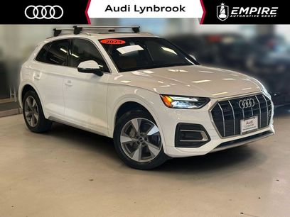 Used 2023 Audi Q5 Premium w/ Convenience Package