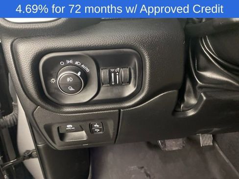 Used 2025 RAM 1500 Big Horn image 29