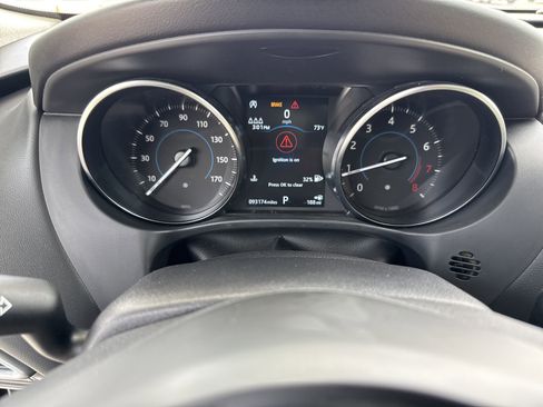 Used 2019 Jaguar F-PACE Premium AWD/4WD image 22