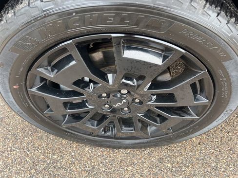 Certified 2022 Kia Telluride EX w/ EX Premium Package AWD/4WD image 45