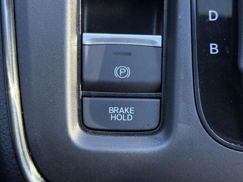 Certified 2025 Honda CR-V Sport-L image 22