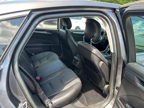 Used 2014 Ford Fusion Titanium FWD image 14