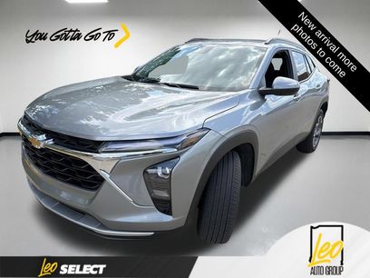 Used 2024 Chevrolet Trax LT w/ Driver Confidence Package