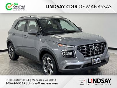 Used 2022 Hyundai Venue SEL w/ Cargo Package