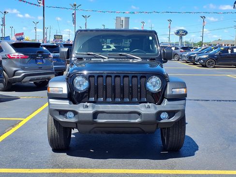 Used 2020 Jeep Wrangler Sport AWD/4WD image 22