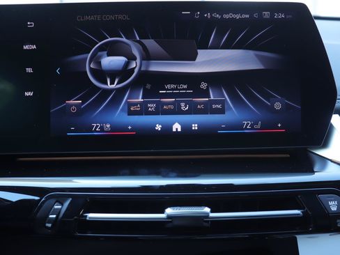 New 2026 BMW X1 xDrive28i w/ Technology Package AWD/4WD image 34