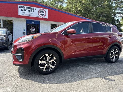 Used 2021 Kia Sportage LX FWD image 1