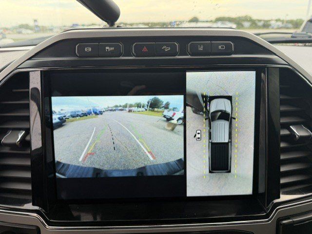 Used 2022 Ford F350 Lariat w/ Lariat Ultimate Package AWD/4WD image 21