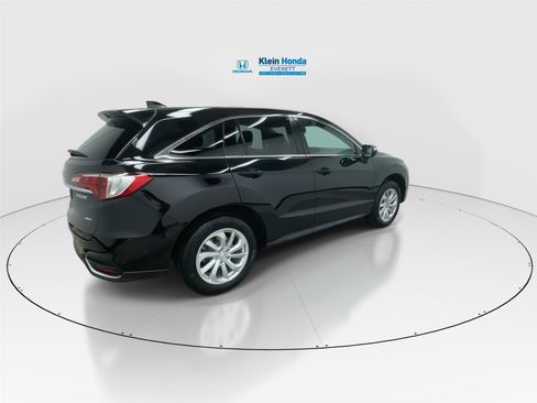 Used 2018 Acura RDX AWD image 2