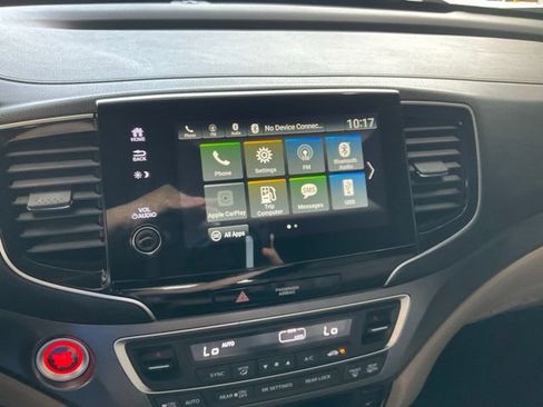Used 2020 Honda Pilot EX-L image 16