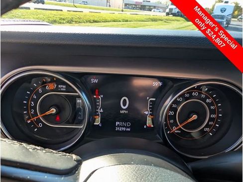 Used 2021 Jeep Wrangler Unlimited Sport AWD/4WD image 19