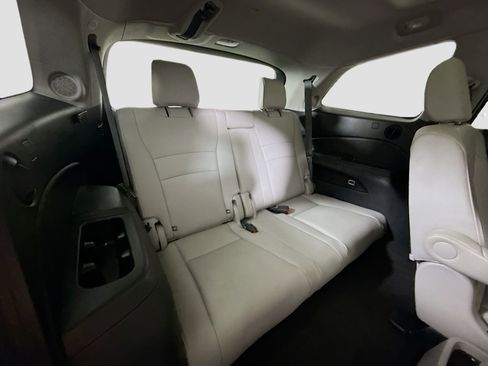 Used 2017 Honda Pilot Elite image 42
