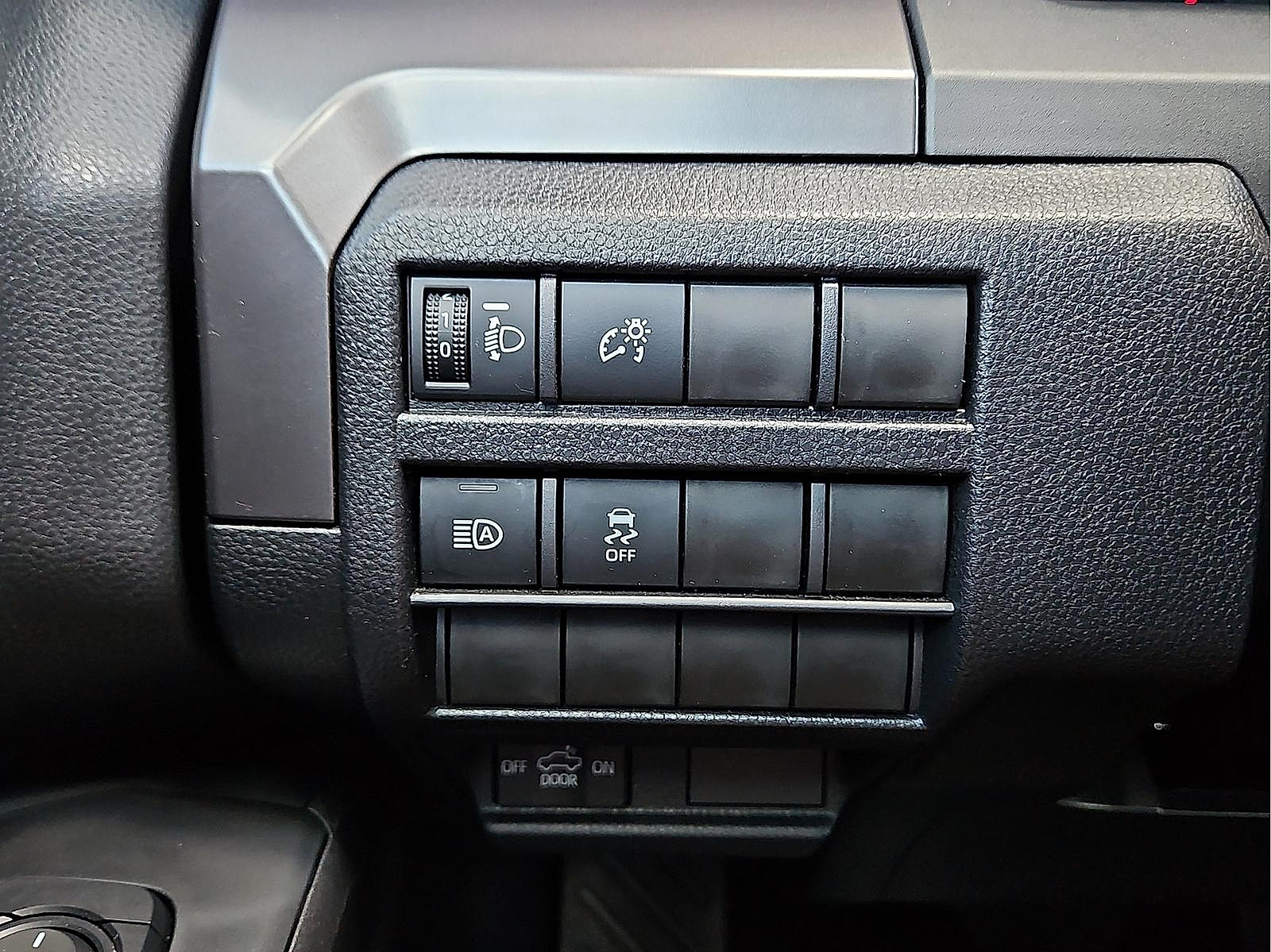 Certified 2026 Toyota Tacoma SR5 AWD/4WD image 19