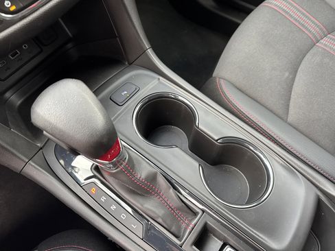 Used 2023 Chevrolet Equinox RS image 25