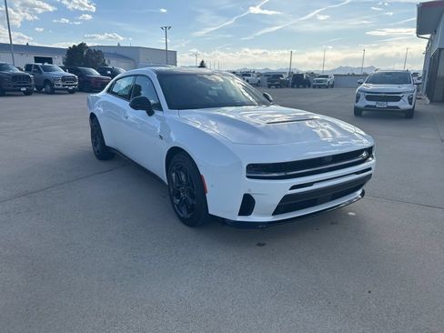 New 2026 Dodge Charger R/T AWD/4WD image 8