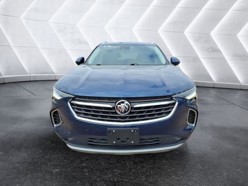 Used 2022 Buick Envision Essence w/ Safety Package image 8